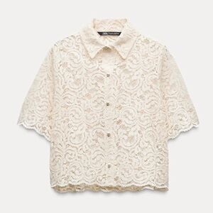 Zara White Lace Floral Short Sleeve Shirt w Pearl Buttons